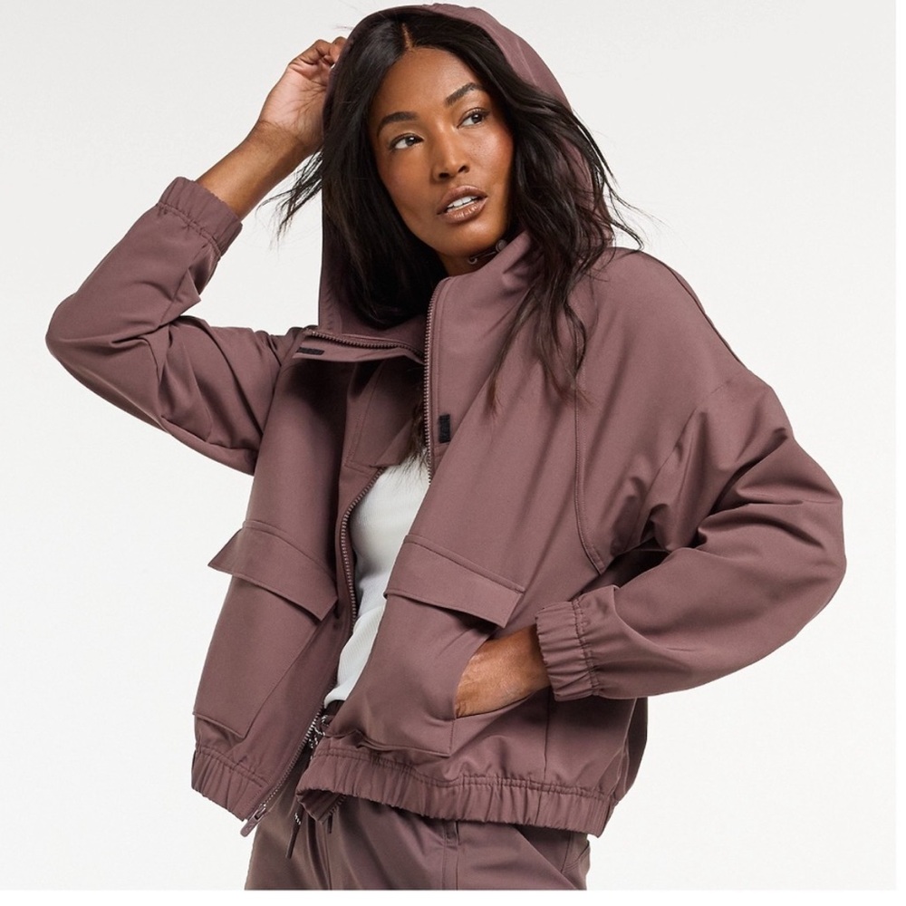 Women's FLX Hooded Woven Utility Jacket